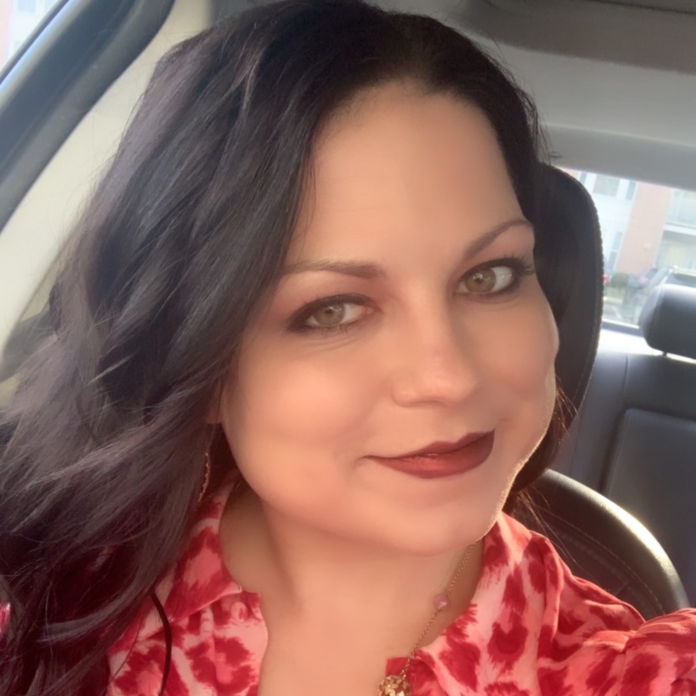 Meet your Posher, Sabrina